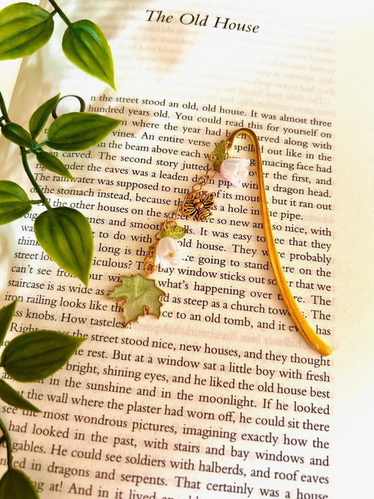 Cottagecore Bookmark: Gold Bee, Enamel Flower - Botanical Book Lover Gift