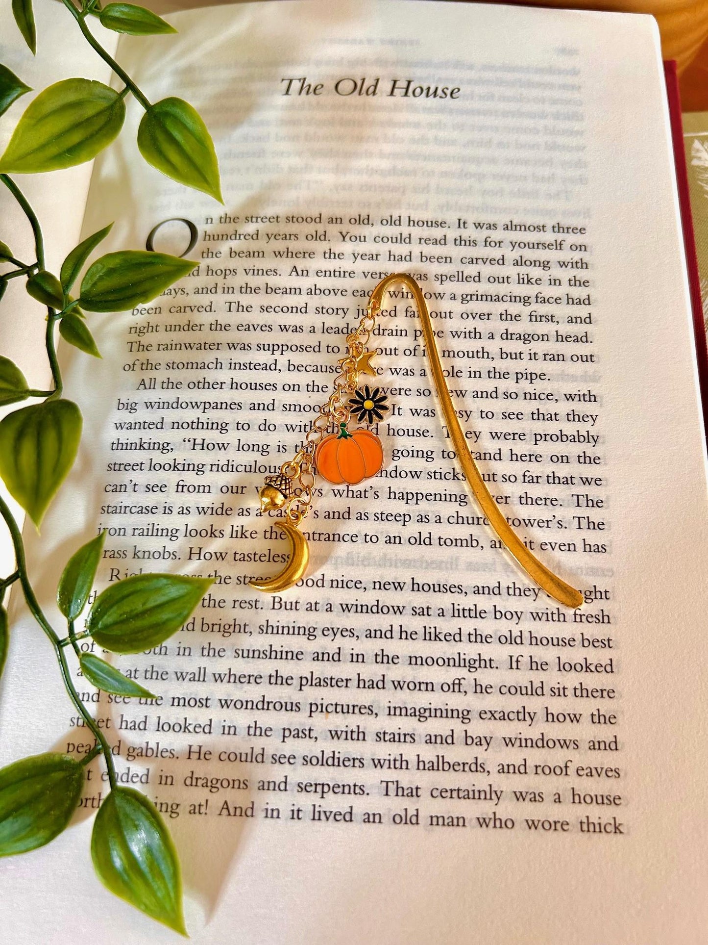 Pumpkin Moon Bookmark: Gold Celestial Charms - Witchy Bookish Gift