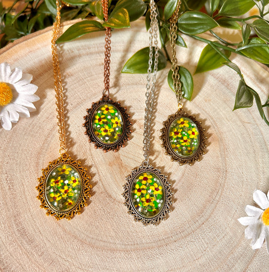 Hand Painted Yellow Wildflower Pendant • Cottagecore Flower Necklace • Buttercup Meadow Mini Art Jewellery • Botanical Pendant • Nature Gift