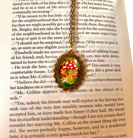 Hand Painted Botanical Pendant • Cottagecore Flower Necklace • Mushroom Necklace • Mini Art Jewellery • Wildflower Pendant • Nature Gift