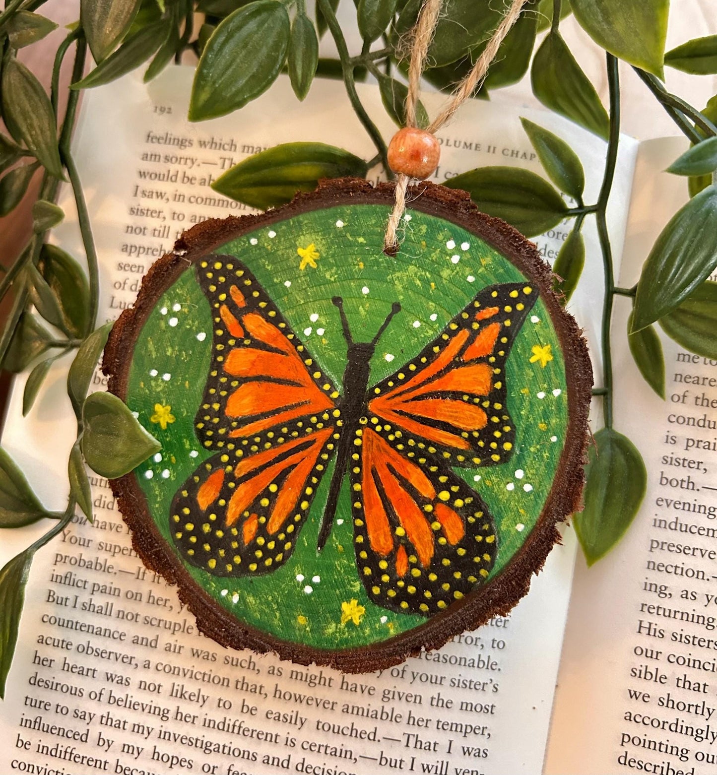 Hand-Painted Monarch Butterfly Ornament – Woodland Decor on Natural Wood Slice | Cottagecore Hanging Art