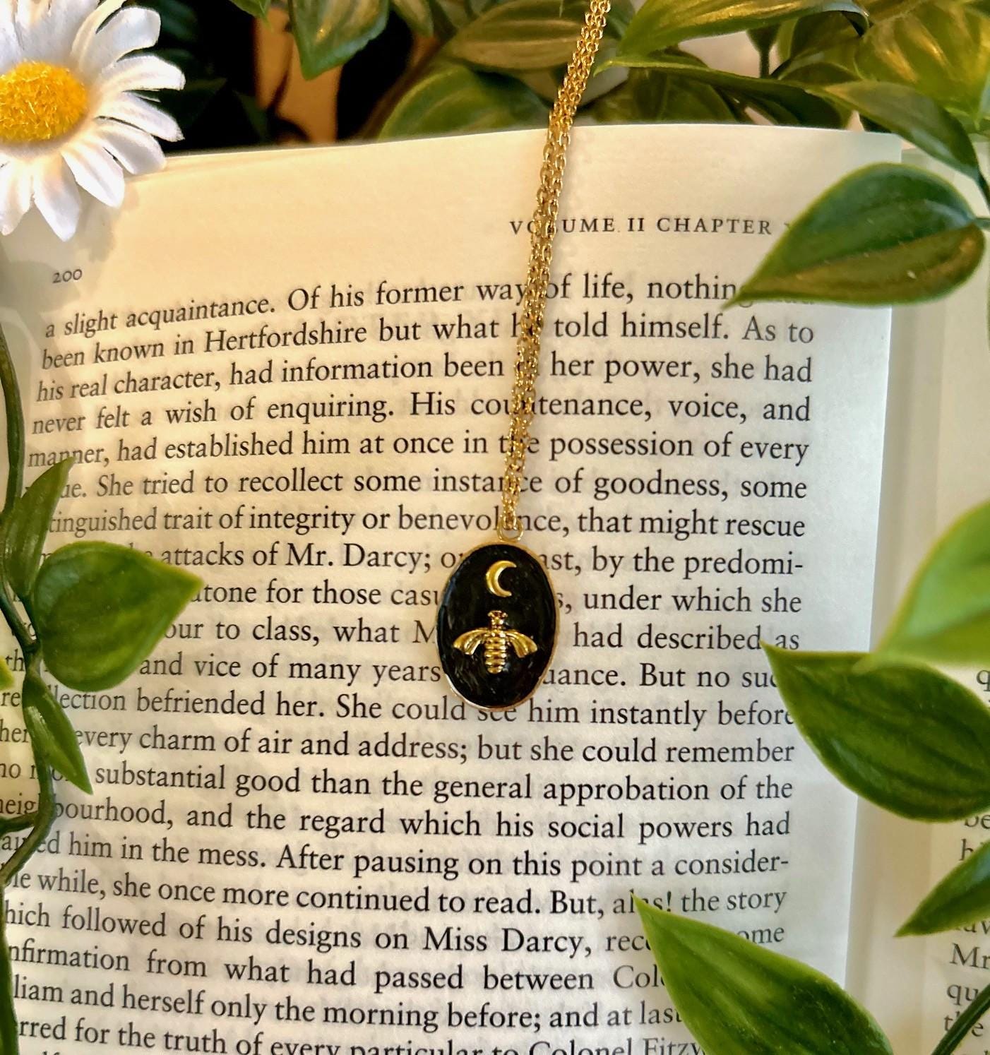 Celestial Bee Necklace – Black & Gold Oval Pendant with Moon & Bee Charm | Witchy Cottagecore Jewellery
