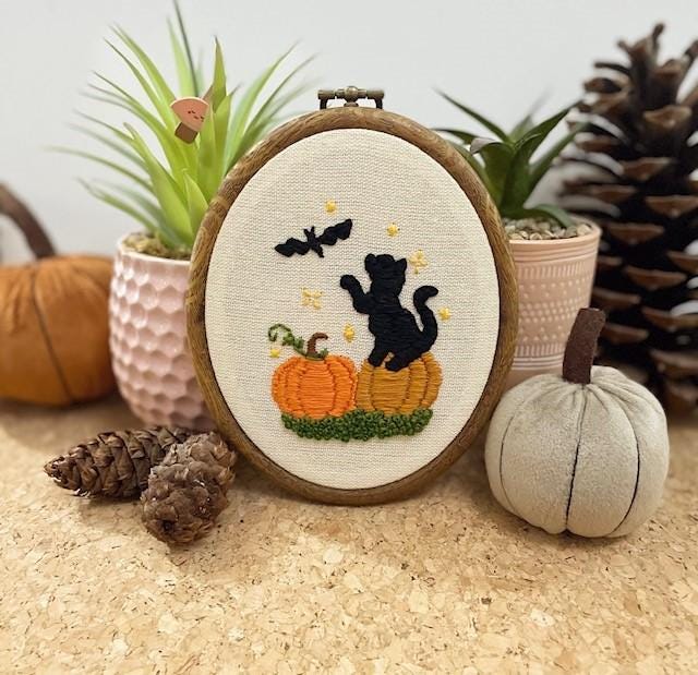 Black Cat Embroidery Pattern: Modern Beginner DIY Halloween Pumpkin Craft (PDF Pattern)