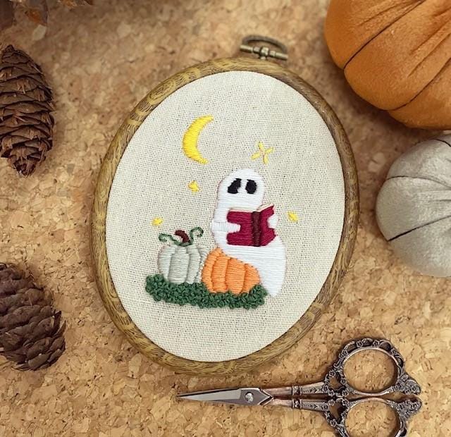 Spooky Ghost Embroidery Pattern: Beginner Halloween DIY Craft (PDF Pattern)