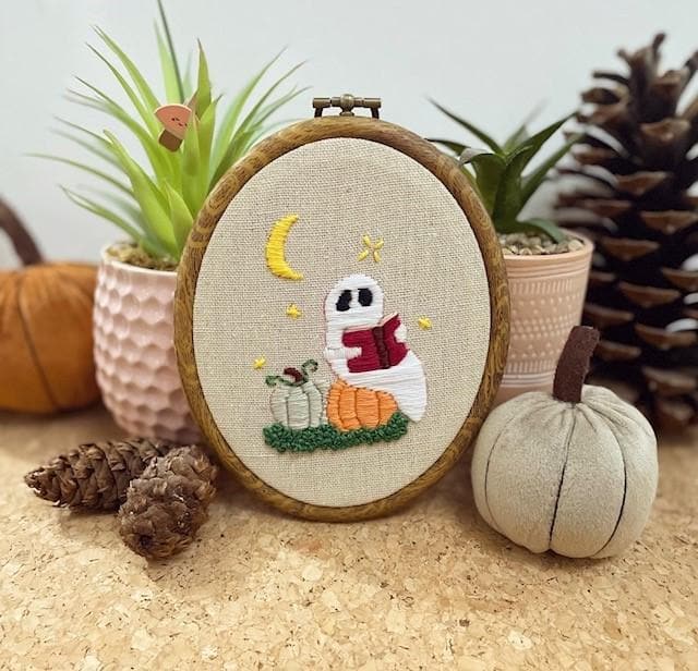 Spooky Ghost Embroidery Pattern: Beginner Halloween DIY Craft (PDF Pattern)
