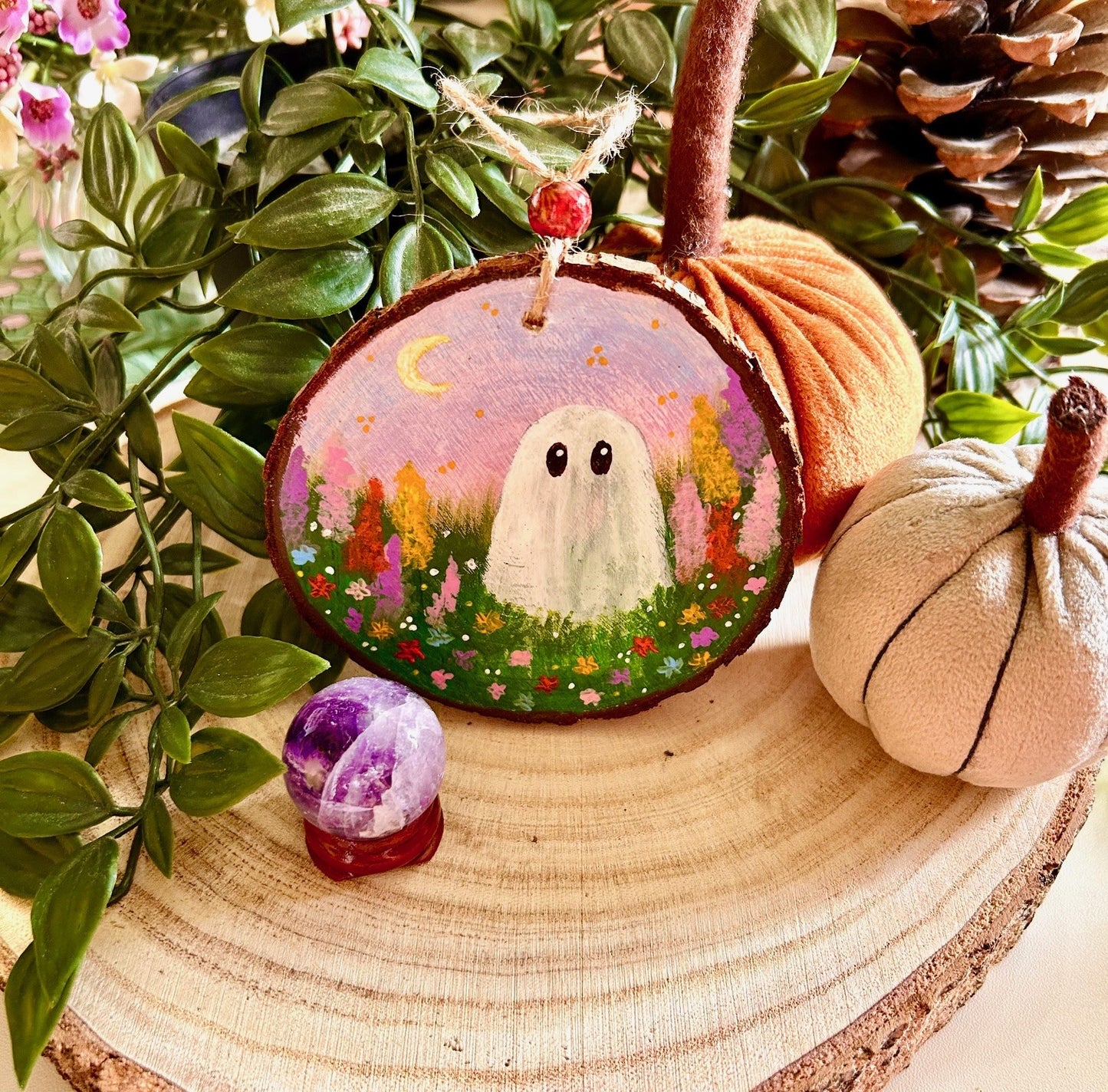 Hand Painted Wooden Ghost Ornament – Cosy Floral Halloween Decor | Whimsical Ghost in Wild Flower Meadow | Pastel Autumn Wood Slice Art